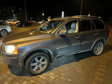 Авто Volvo Xc90 2005 № 8478000
