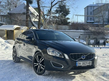 Авто Volvo S60 2012 № 8478054