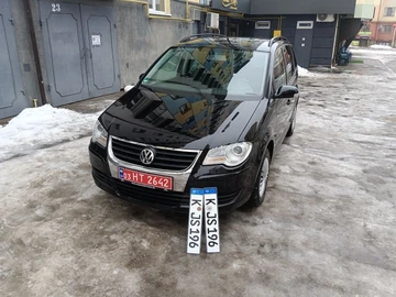 Авто Volkswagen Touran 2006 № 8478103