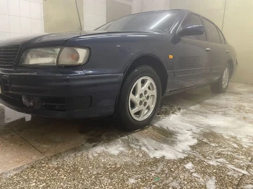 Авто Nissan Maxima 1997 № 8478153