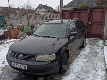Авто Volkswagen Passat Variant 1998 № 8478219