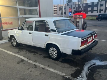 Авто ВАЗ 2107 2007 № 8478363