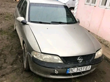 Авто Opel Vectra 1998 № 8478375