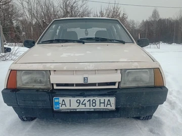 Авто ВАЗ 2109 1988 № 8478397