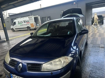 Авто Renault 4 2003 № 8478512