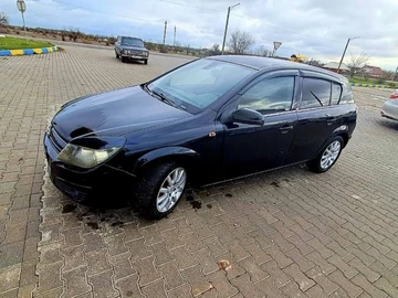Авто Opel Astra 2005 № 8478515
