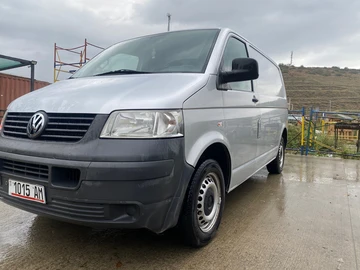 Авто Volkswagen Transporter 2009 № 8478569