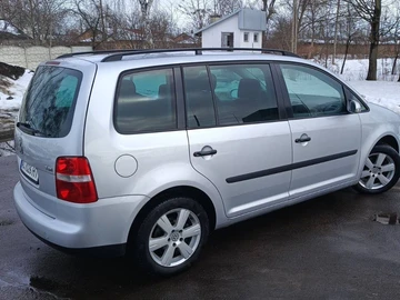 Авто Volkswagen Touran 2004 № 8478583