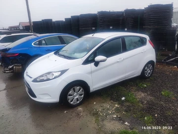 Авто Ford Fiesta 2010 № 8478587