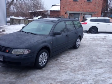 Авто Volkswagen Passat Variant 2000 № 8478730