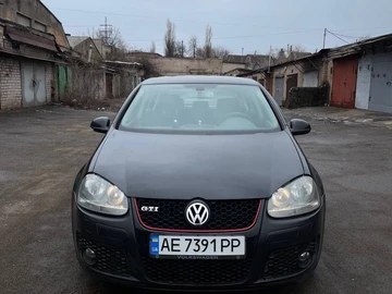 Авто Volkswagen Golf 2004 № 8478774