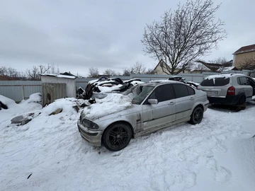 Авто BMW 3 Серия 1999 № 8478920