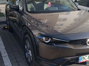 Авто Mazda 121 2021 № 8479243
