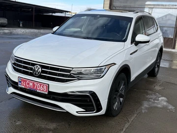 Авто Volkswagen Tiguan 2021 № 8479296