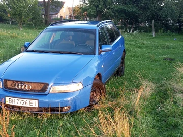 Авто Audi A4 2000 № 8479347