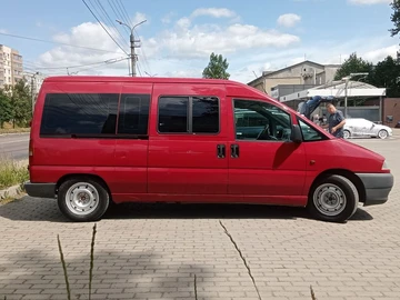 Авто Peugeot Expert 2000 № 8479446