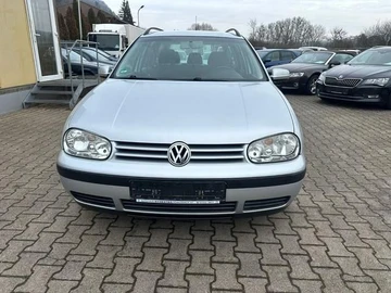 Авто Volkswagen Golf 2004 № 8479517