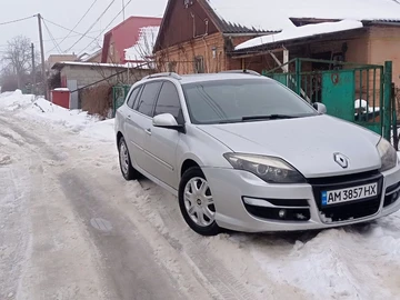 Авто Renault Laguna 2010 № 8479608
