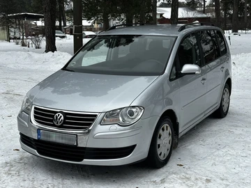 Авто Volkswagen Touran 2008 № 8479662
