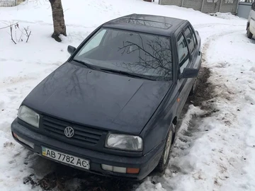 Авто Volkswagen Vento 1994 № 8479759