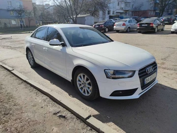 Авто Audi A4 2013 № 8479774