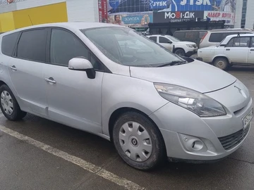 Авто Renault Scenic 2010 № 8479772