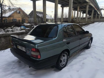 Авто Nissan Sunny 1995 № 8479828
