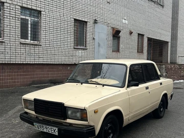 Авто ВАЗ 2107 1984 № 8480023