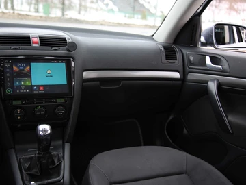Авто Skoda Octavia 2006 № 8480035