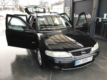 Авто Opel Vectra 1999 № 8480184