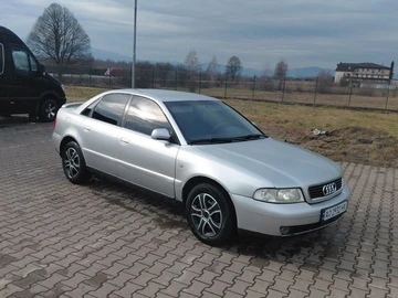 Авто Audi A4 2000 № 8480246
