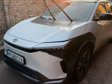 Авто Toyota Rav 4 2023 № 8480253