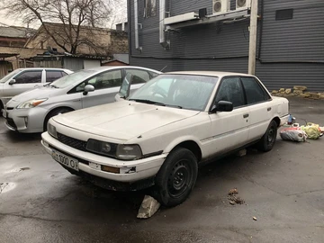 Авто Toyota Camry 1991 № 8480262