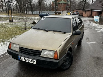 Авто ВАЗ 2109 2000 № 8480272