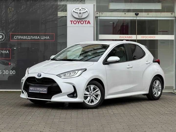 Авто Toyota Yaris 2023 № 8480338