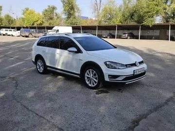 Авто Volkswagen Golf 2016 № 8480450