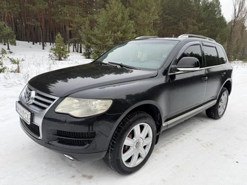 Авто Volkswagen Touareg 2007 № 8480476