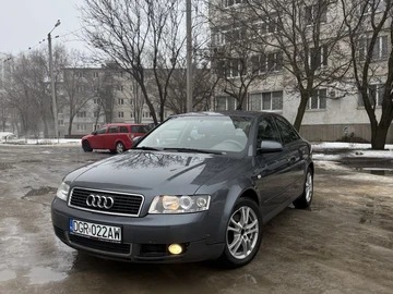 Авто Audi A4 2003 № 8480511