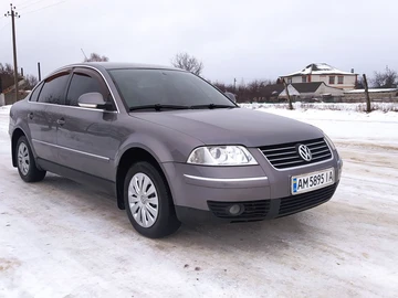 Авто Volkswagen Passat Sedan 2005 № 8480607