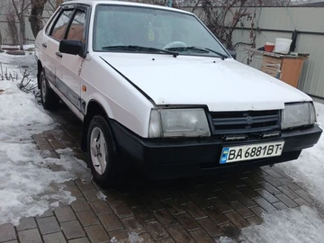 Авто ВАЗ 21099 1995 № 8480714