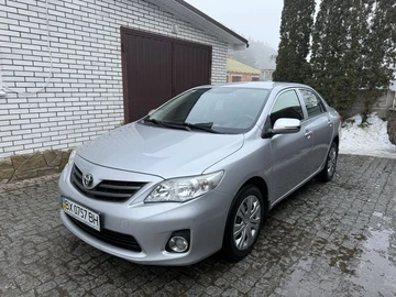 Авто Toyota Corolla 2011 № 8480802