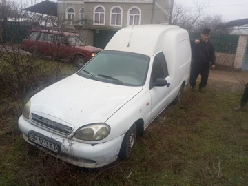Авто Daewoo Lanos Sens  2011 № 8480964