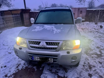 Авто Mitsubishi Pajero 2004 № 8480971