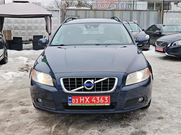 Авто Volvo V70 2012 № 8481139