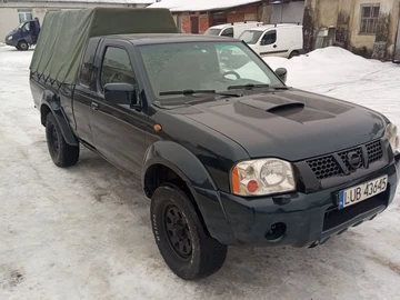Авто Nissan Navara 2003 № 8481201