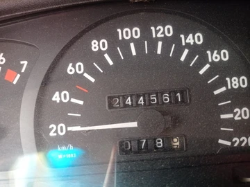 Авто Opel Vectra 1989 № 8481218