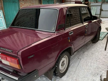 Авто ВАЗ 2107 2004 № 8481317