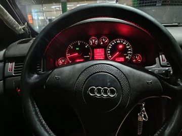 Авто Audi A6 2004 № 8481376