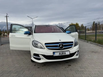 Авто Mercedes 250 2015 № 8481882