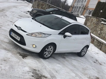 Авто Ford Fiesta 2009 № 8481932